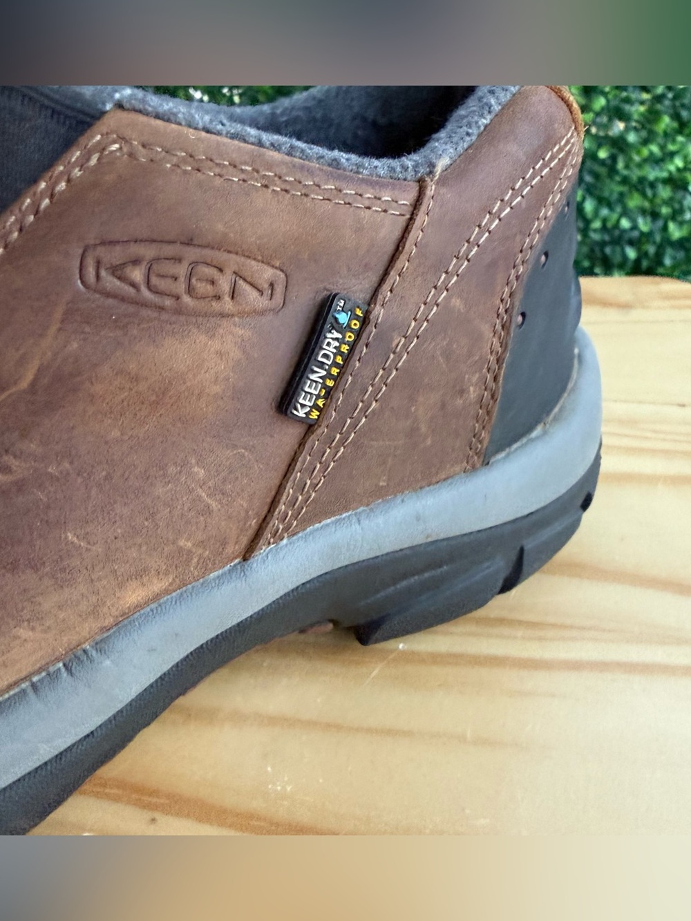 KEEN Brixen Low Men’s 10 Brown Leather Waterproof Insulated Slip-On - Picture 9 of 9